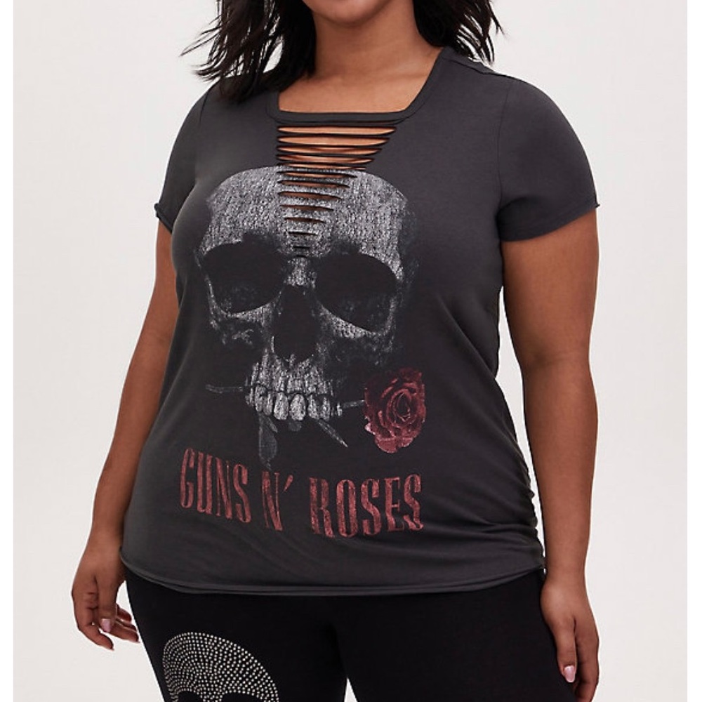 GUNS N’ ROSES BLACK WASH SLASHED TEE